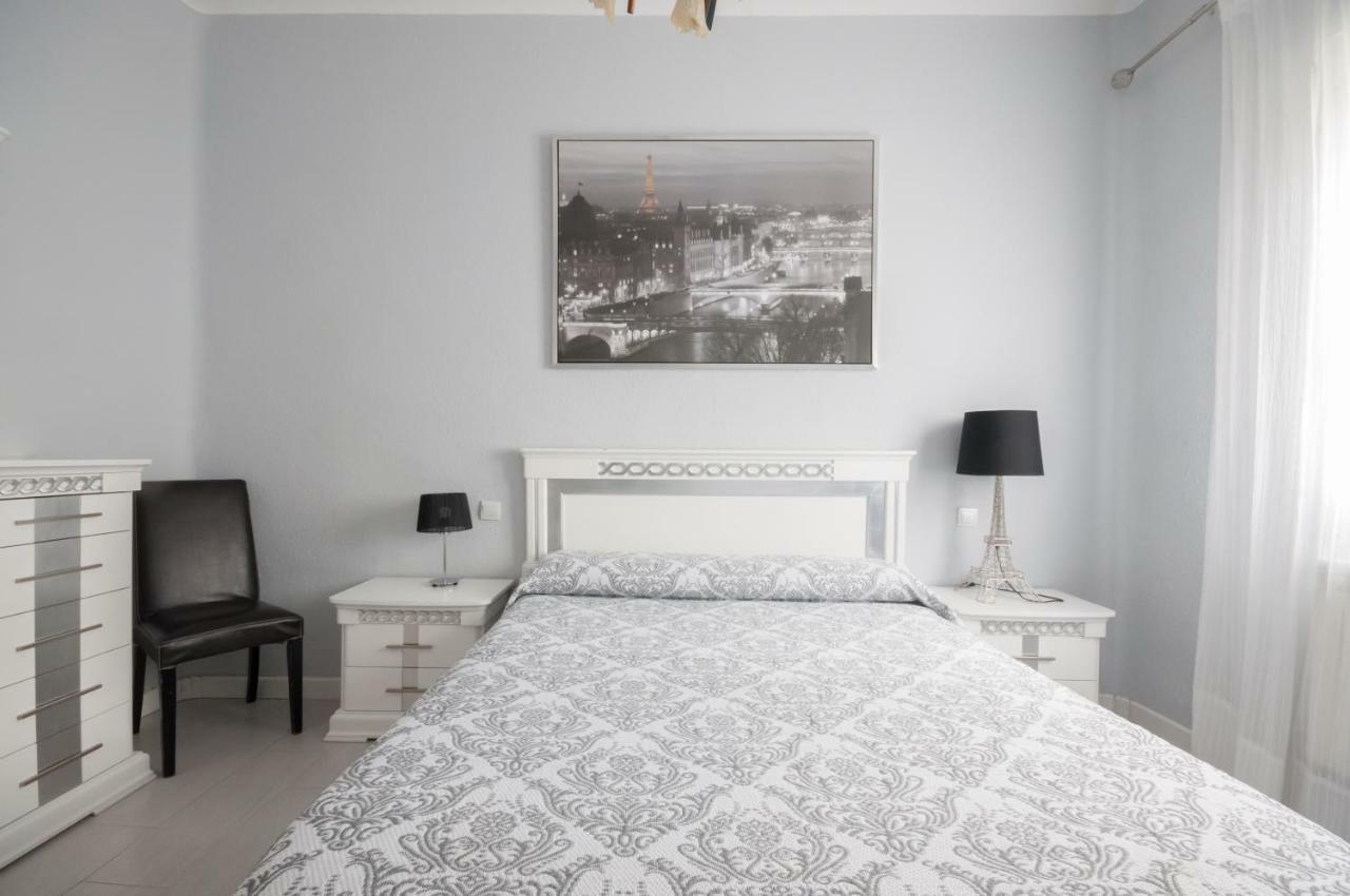 Apartamento 6 Mirasierras Madrid Exteriör bild