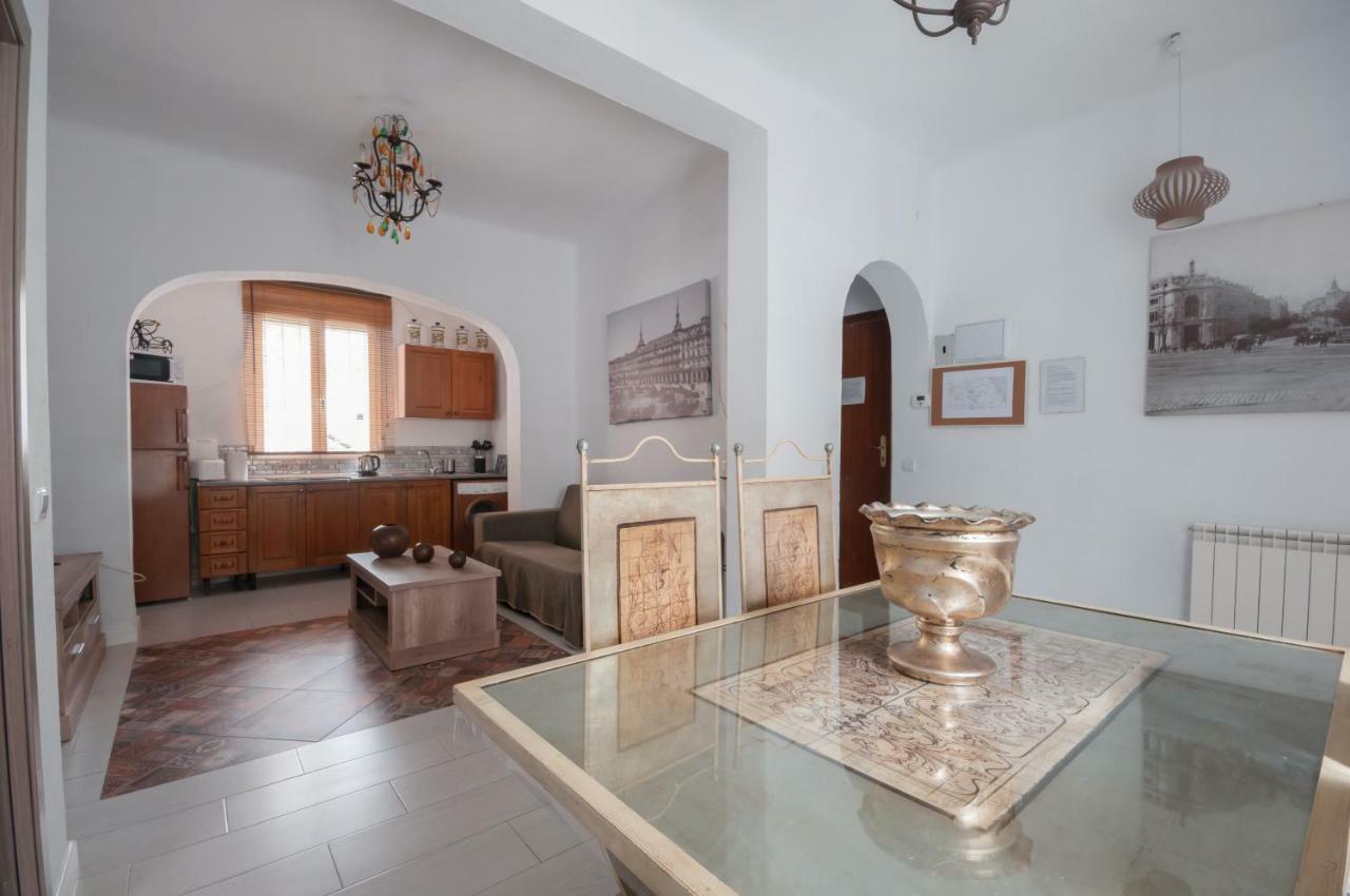 Apartamento 6 Mirasierras Madrid Exteriör bild