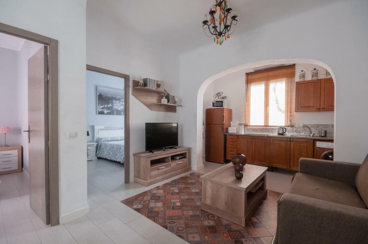 Apartamento 6 Mirasierras Madrid Exteriör bild