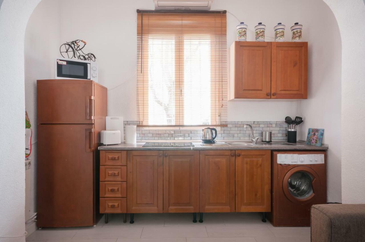 Apartamento 6 Mirasierras Madrid Exteriör bild